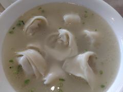 黄鱼馄饨-洪大妈·黄鱼面(金山嘴渔村店)