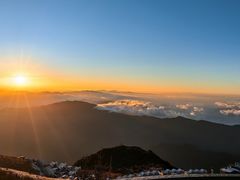-牛背山