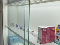 -翰佐蔡司小乐圆·依视路星趣控·暴龙眼镜折扣店