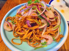 -圣河湾虾饺美食(站前店)