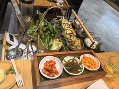 -一朵菌·野生菌探索家火锅(南亚店)