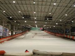 android_upload_pic-乔波室内滑雪场