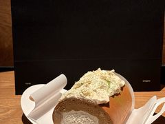 -白蘭BLANK(杭州湖滨银泰in77C区店)