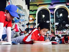 -钟书阁(松江泰晤士小镇店)