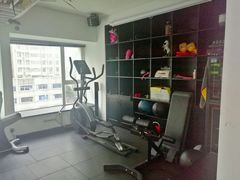 器械区-简·无界健身工作室·运动康复·体态(石厦店)