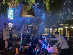 -胡桃里乐队酒馆