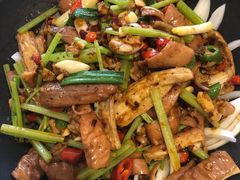 干锅肥肠-金蝉食府(维吉奥广场店)