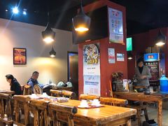 大堂-自贡盐帮菜·玩辣餐厅(樱花园西街店)