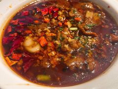 水煮肉片-肥仔文澳门猪骨煲(南京西路店)