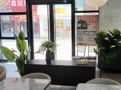 -必胜客(武汉欢乐谷店)