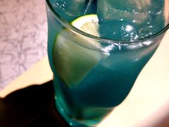 -穹六人间 people 6(岳阳路店)