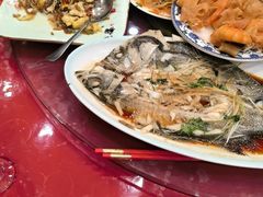 -洁神饭庄·海鲜·青岛菜·30年老字号(五四广场店)