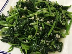 -宾朋海鲜美食特色餐厅·纯手工鲅鱼水饺(兴海路店)