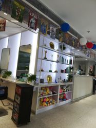 -PE SALON