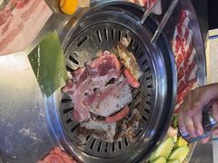 -哈哈碳都·牛肋条无限自助烤肉(台江万达店)