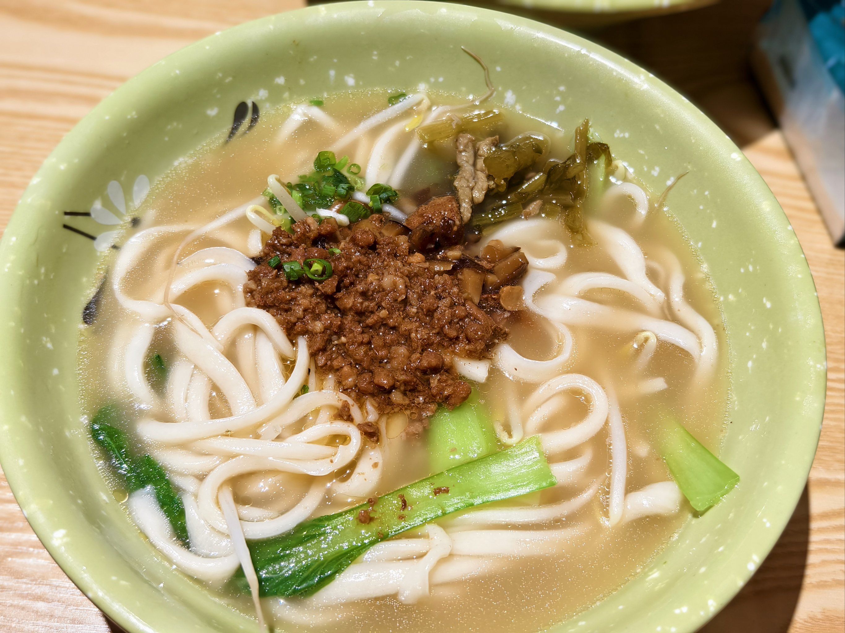 来百丈漈一定要吃一次文城拉面