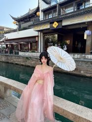 -一揽芳华汉服旗袍体验馆(拙政园店)
