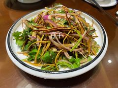 -房县土本味土鸡汤特色餐厅(沌口店)