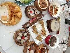 -广府汤语·靓汤·早茶·小粤菜(仁恒梦店)