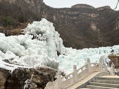 -大平台龙居瀑布旅游区