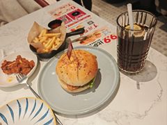 -必胜客(万象城二期店)