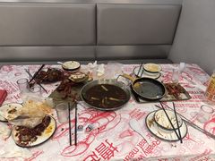 -老班长·小龙虾·鲜货烧烤大排档(金街美地店)