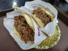 -穆得·老周家牛肉烧饼(普利街店)