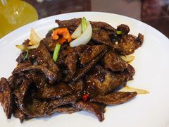 -那家老院子东北菜·饺子·小鸡炖蘑菇(艳华街店)