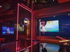 -温莎KTV(珠江路店)