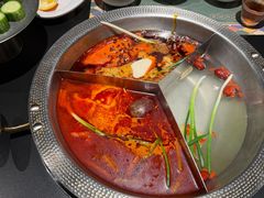 三拼奔驰锅-廖掌柜·重庆鲜货火锅(上海首店)