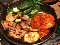 铁锅炭烤五花肉-INSA Korean Bistro饮鲨韩食酒馆
