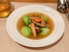 雪蓮珍菌浸時蔬-云龙轩(迪士尼探索家度假酒店)