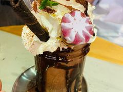 爆炸冰激淋巧克力-MIKAKU(万达广场上海宝山店)