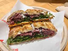 -OUR Bakery(中海环宇荟店)
