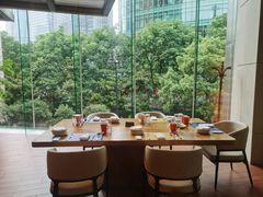 -怡咖啡海鲜自助餐厅(浦东香格里拉店)