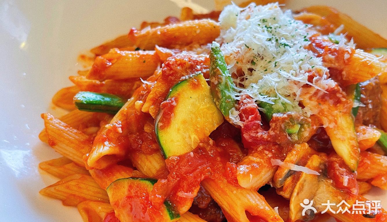 超适合情侣约会的餐厅 龙湖里一层 ️环境很棒