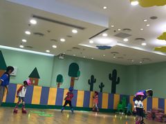-乐翔轮滑(中庚漫游城店)