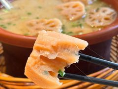 -董厨煨汤馆(车站路店)