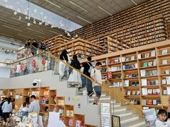 -朵云书院(滴水湖店)