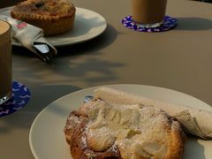 杏仁巧克力牛角-老梦面包CHEZMOREL(麦子店)