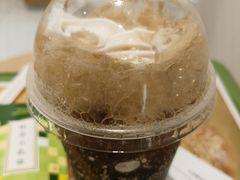 可乐麦炫酷-麦当劳(徐汇漕溪北路百脑汇店)