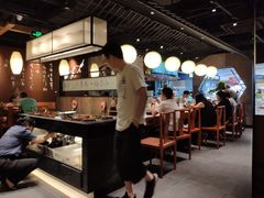 -呷哺呷哺(普陀乐购真北店)