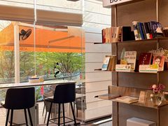 -广州琶洲会展广州塔地铁站轻居酒店