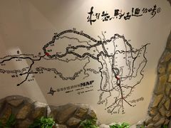 -吴氏老牌坊云南鱼豆花火锅店(通江街店)