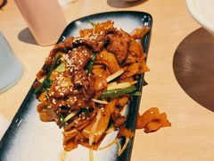 牛肉烧河粉-避风塘(百联东郊店)