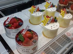 -花花卷卷·鲜食蛋糕(静安久光百货店)