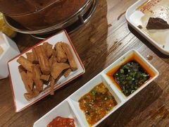 -阿润打边炉·鲜切鸡煲(华漕店)