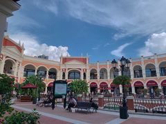 -佛罗伦萨小镇广佛名品奥特莱斯(疏港路店)