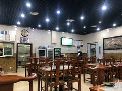 大堂-壹条龙饭庄台基厂店