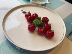 -洪湖水·新楚菜(人民大学店)